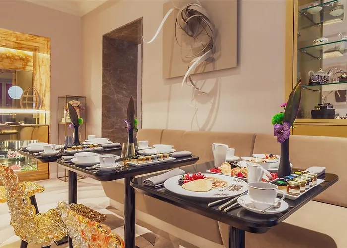 Otel The First Dolce - Preferred &