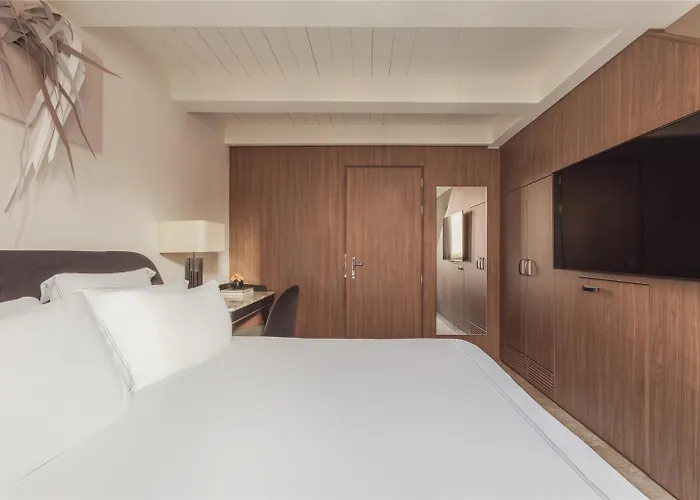 Hotel The First Dolce - Preferred & 5*