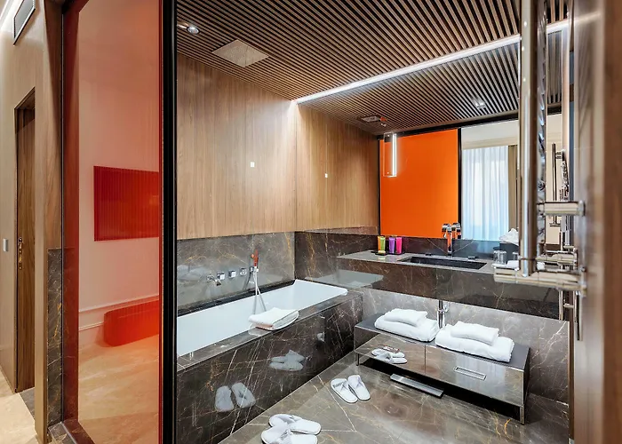 The First Dolce - Preferred & Hotel